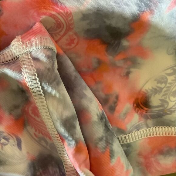 Ruby Ribbon Workout Leggings Size Small - Picture 6 of 6